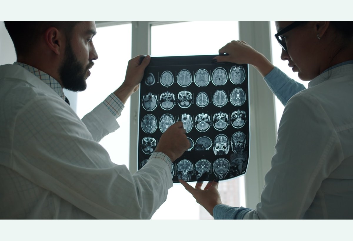 Neurology brain scan consultation